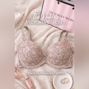 Victoria’s Secret The Nakeds Lace Demi Bra | 32DDD